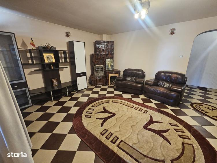 Casă cu 3 camere în Central