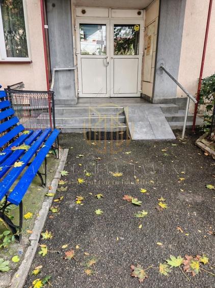 Garsonieră decomandată în Brâncoveanu