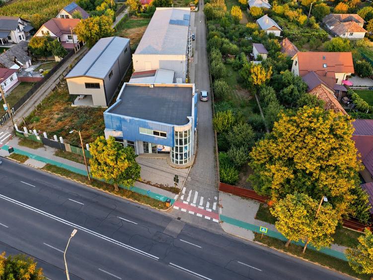 Spațiu industrial, de 550 mp, în Calea Romanului