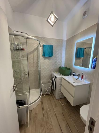 Apartament cu 3 camere semidecomandat, mobilat în Theodor Pallady