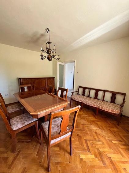 Apartament cu 2 camere decomandat în Solidarității