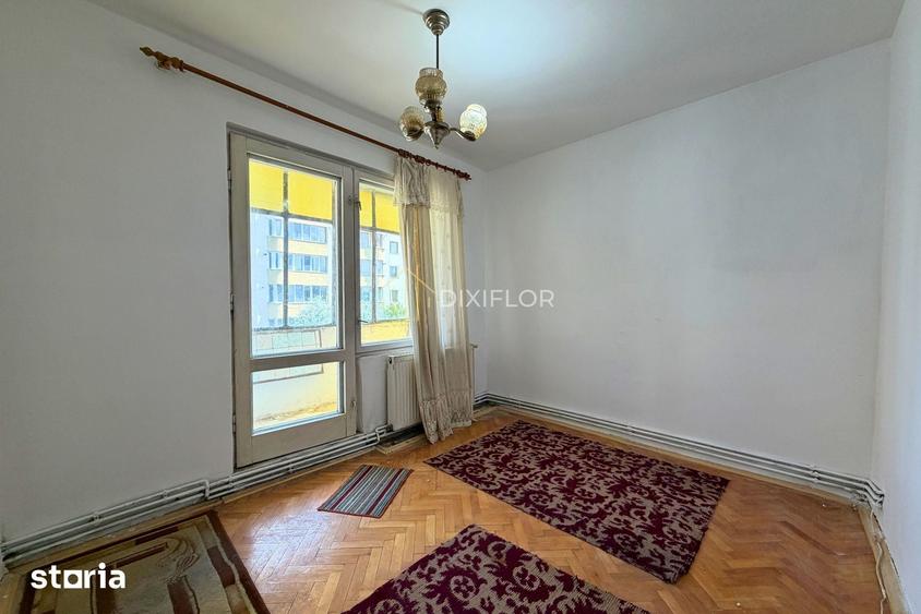 Apartament cu 3 camere în Tudor Vladimirescu
