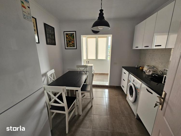 Apartament cu 2 camere decomandat în Central