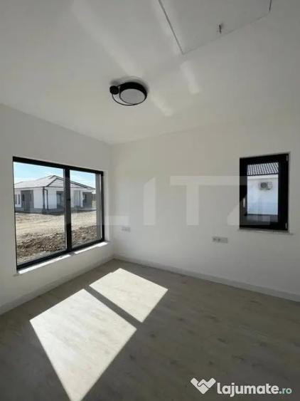 Casă cu 4 camere cu Teren 300 Mp în Central