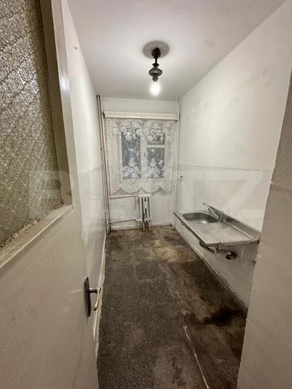 Apartament cu 2 camere semidecomandat în George Enescu