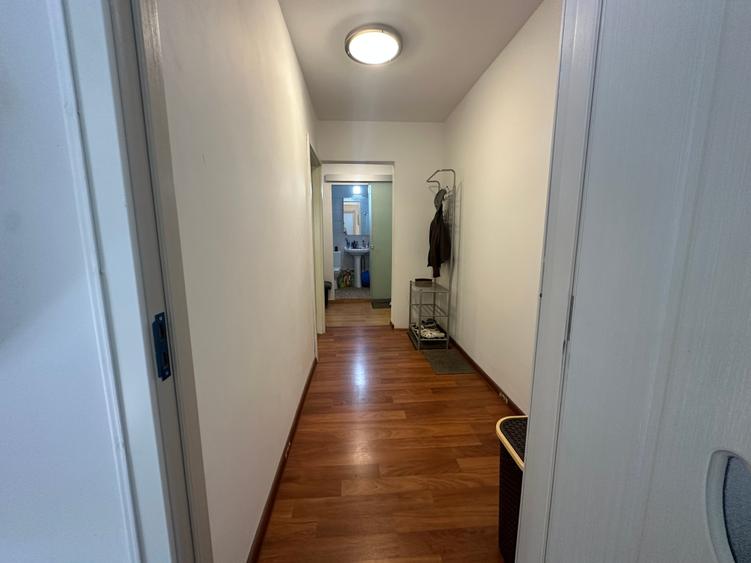 Apartament cu 2 camere decomandat în Berceni