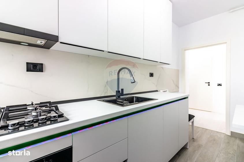Apartament cu 2 camere decomandat, mobilat în Central
