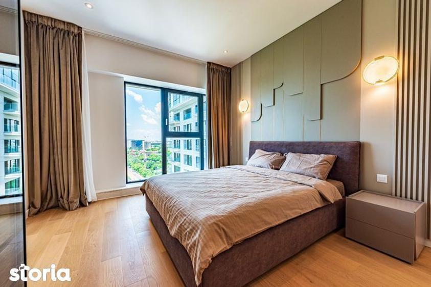 Apartament cu 3 camere, mobilat în Tei