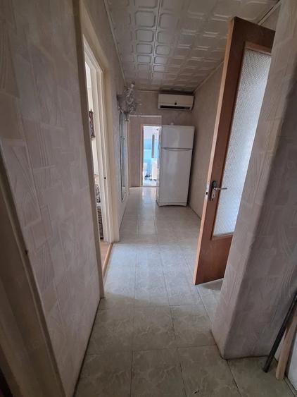 Apartamen 3 camere Micro 39 A Galati - 3
