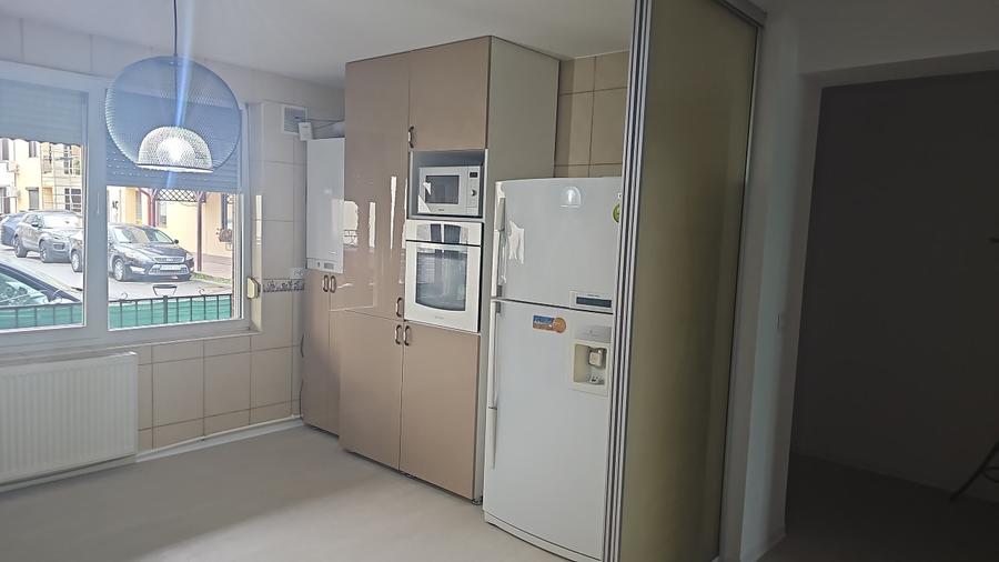 Domus Stil Pipera Voluntari Townhouse renovata 2026, cinci camere, 160mp utili - 2