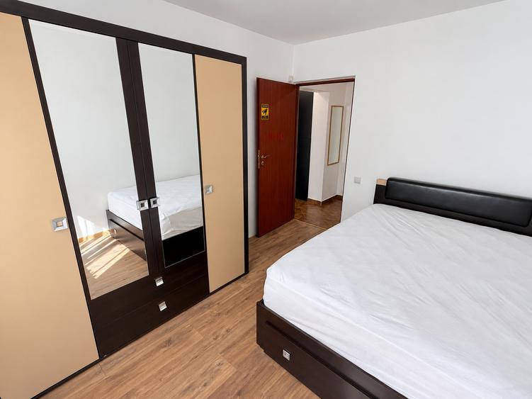 Apartament cu 4 camere în Ștefan cel Mare