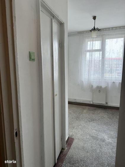 Doua camere semidecomandat - 7