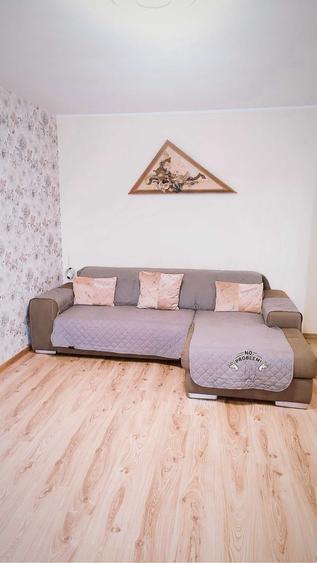 Apartament cu 2 camere decomandat în Micro 18
