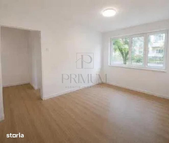 Apartament cu 3 camere semidecomandat în Odobescu