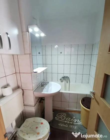 Apartament cu 2 camere semidecomandat în Astra