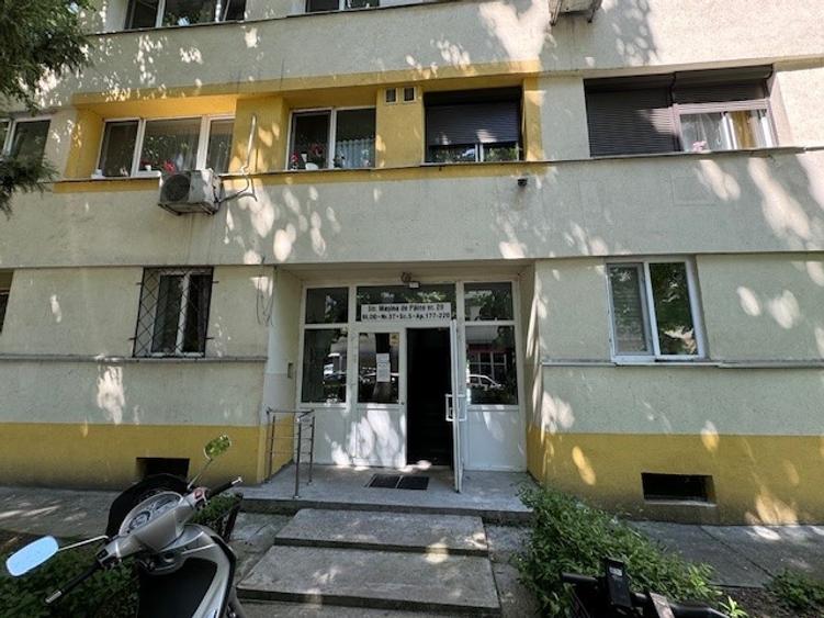 Apartament cu 3 camere în Obor