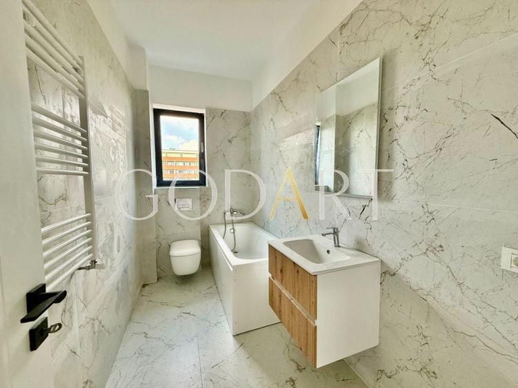 Apartament cu 2 camere decomandat în Sisești