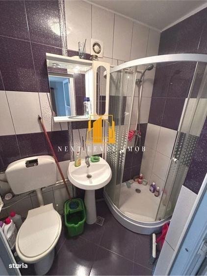 Apartament cu 3 camere semidecomandat în Trivale