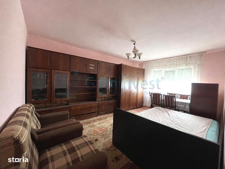 Apartament cu 2 camere decomandat, mobilat în Central