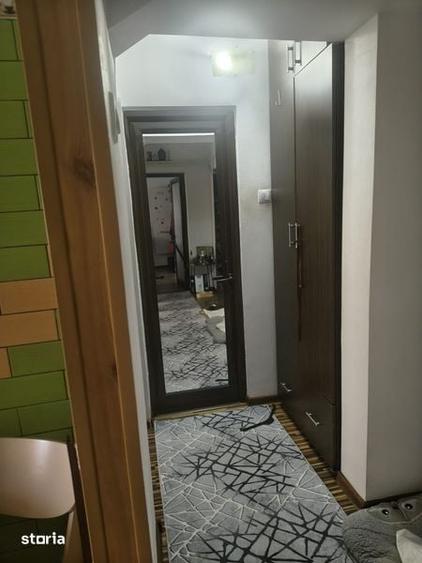 Apartament cu 2 camere decomandat în Școlilor