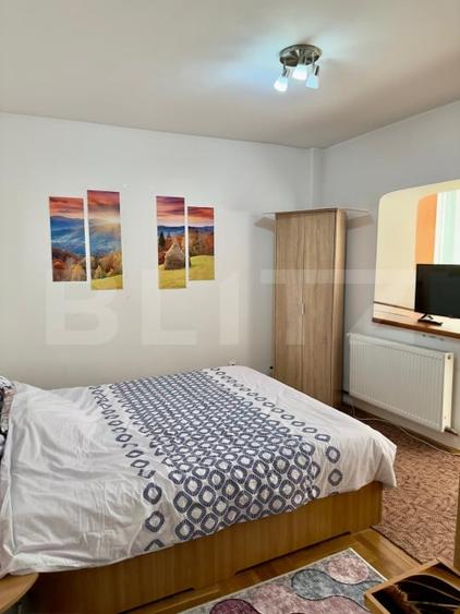 Apartament cu 3 camere decomandat, mobilat în Ultracentral