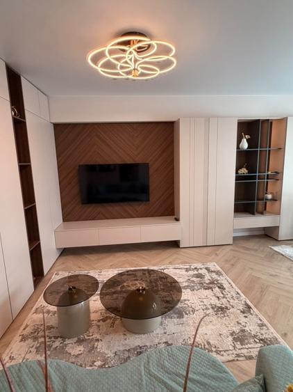 Apartament cu 2 camere decomandat, mobilat în Tomis Nord