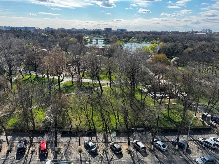 Apartament cu 2 camere semidecomandat, mobilat în Tineretului