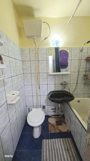 Apartament cu 2 camere semidecomandat în Radu Negru