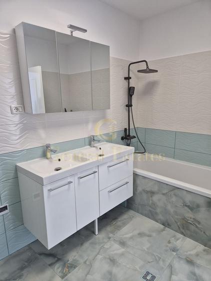Casă individuală cu 3 camere cu Canalizare în Feldioara