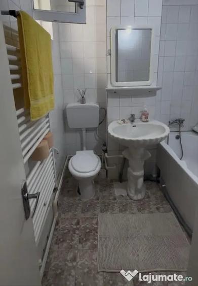 Apartament cu 2 camere decomandat în Ultracentral