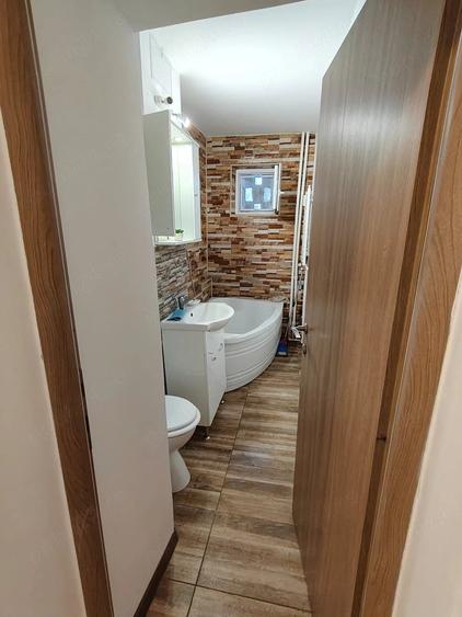 Apartament cu 2 camere semidecomandat în Casa de Cultură