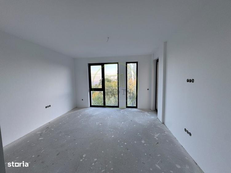 Casă cu 4 camere în Feleacu