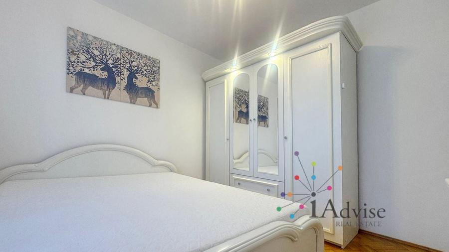 Apartament cu 3 camere, mobilat în Centrul Civic