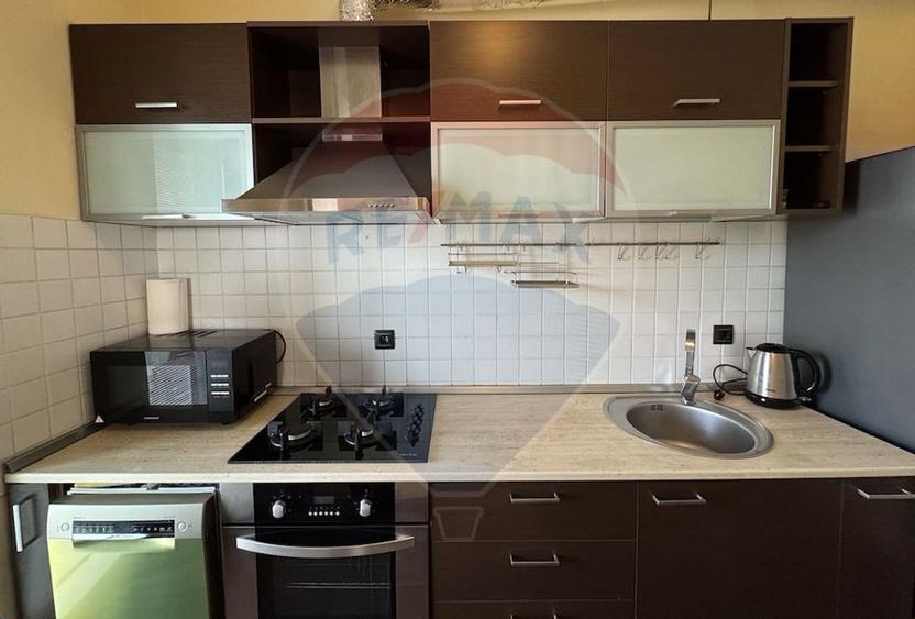 Apartament cu 2 camere decomandat, mobilat în Mihai Bravu
