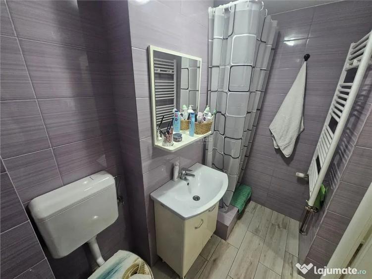 Apartament cu 2 camere decomandat în Calea Caransebeșului
