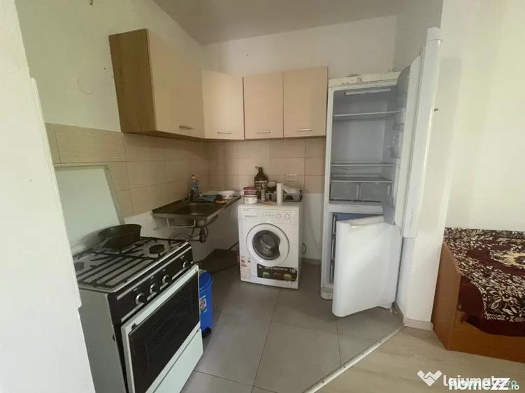 Apartament cu 2 camere decomandat în Valea Lupului