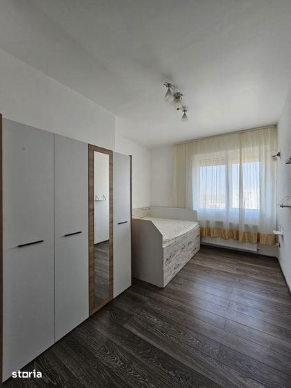 Apartament cu 3 camere în Aurel Vlaicu