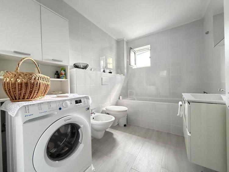 Apartament cu 2 camere semidecomandat, mobilat în Șelimbăr
