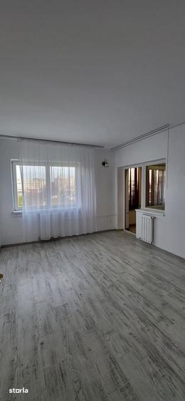 Spațiu comercial, de 30 mp, în Central