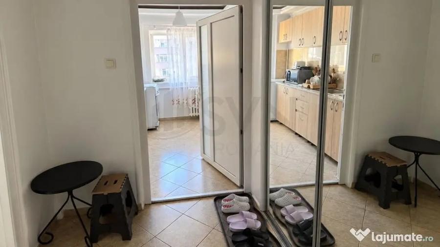 Apartament cu 2 camere semidecomandat, mobilat în Moșilor