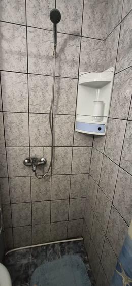 Garsonieră decomandată în Podu Roș