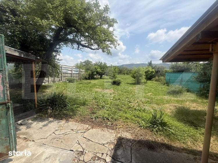 Casă cu 4 camere cu Teren 1692 Mp în Voinești