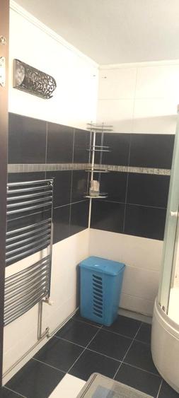 Apartament cu 3 camere decomandat în Exterior Sud
