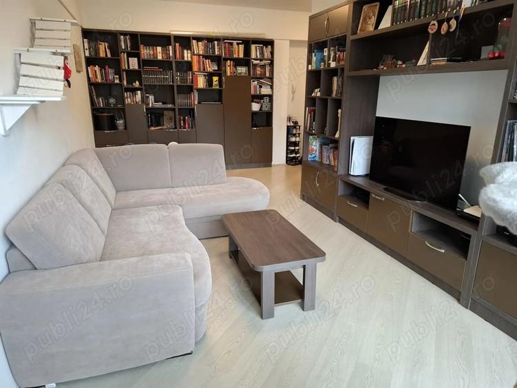Apartament cu 2 camere decomandat, mobilat în Văcăresti