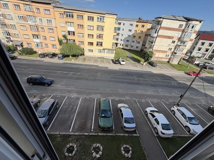 Apartament 2 camere, bl. D24, et. 3, langa Mall - 4