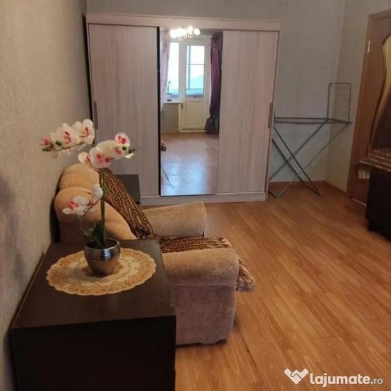 Apartament cu 2 camere decomandat în Sălăjan