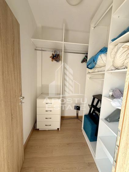 Apartament cu 2 camere semidecomandat în Dumbrăvița