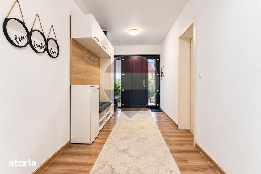 Casă cu 5 camere cu Teren 501 Mp în Miroslava