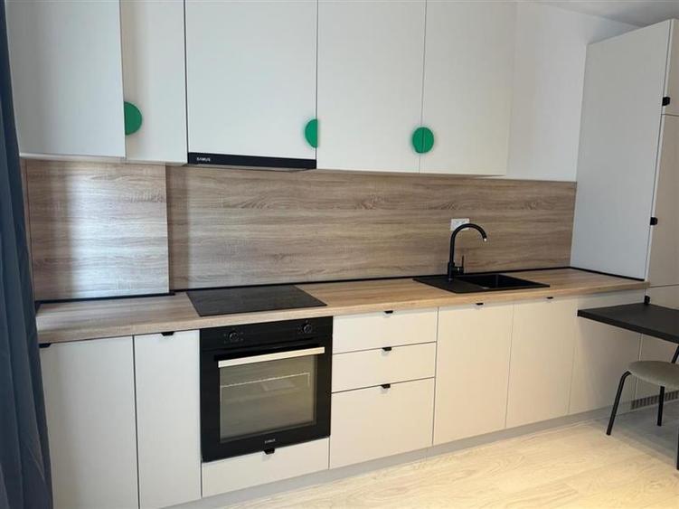 Apartament cu 2 camere semidecomandat, mobilat în Fundeni
