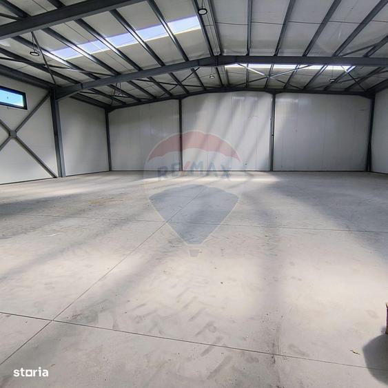 Spațiu comercial, de 595 mp, în Central